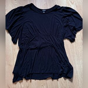 Torrid Flowy Flattering Black Short Sleeve Top Size 4
